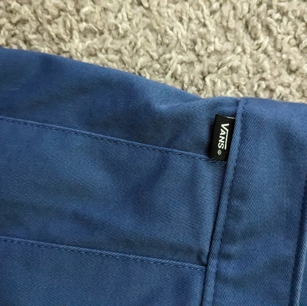 Vans - Picture 4 of 4
